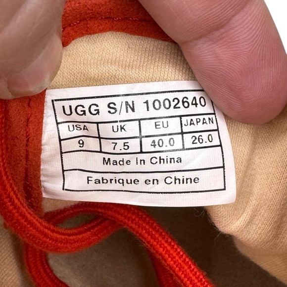 UGG Australia Hally Lace Up Sneakers Red Canvas Shoes Womens 9 / UGG SN 1002640 - Picture 12 of 15